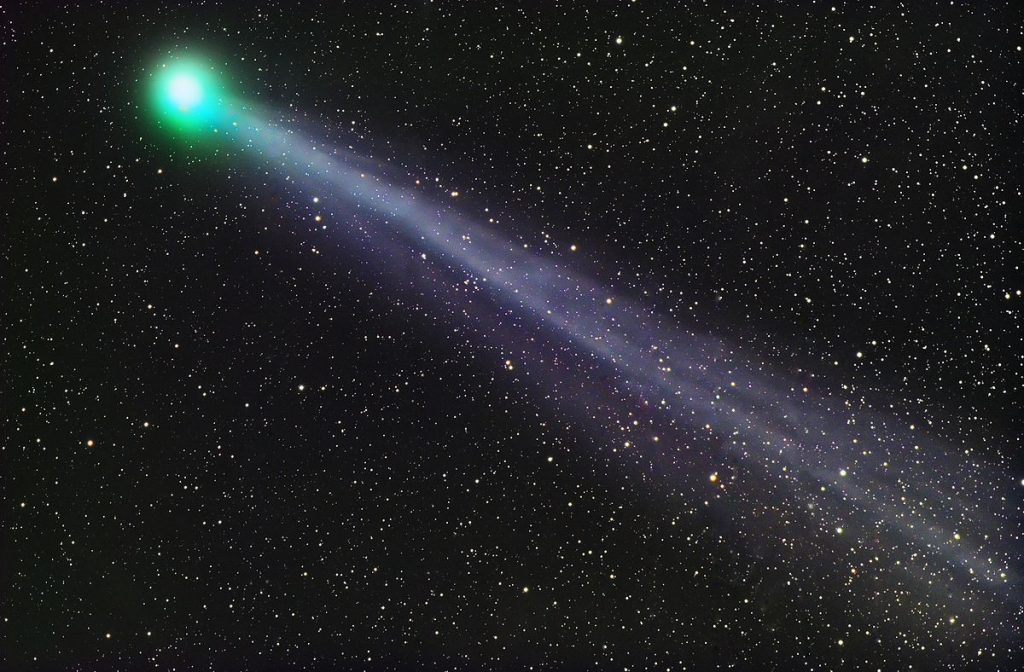 Pons -Winnecke Comet - 5,910,000 km | Los mejores 8 cometas más cercanos al país | Bayas cerebrales