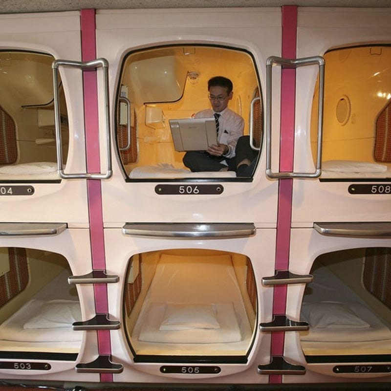 Hoteles de la cápsula | 8 Tecnología japonesa diaria loca que quieres que vivas en Japón | Bayas cerebrales