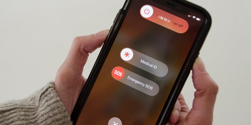     Olvidando reiniciar su teléfono una vez | 7 cosas que debe dejar de hacer con su teléfono | Bayas cerebrales